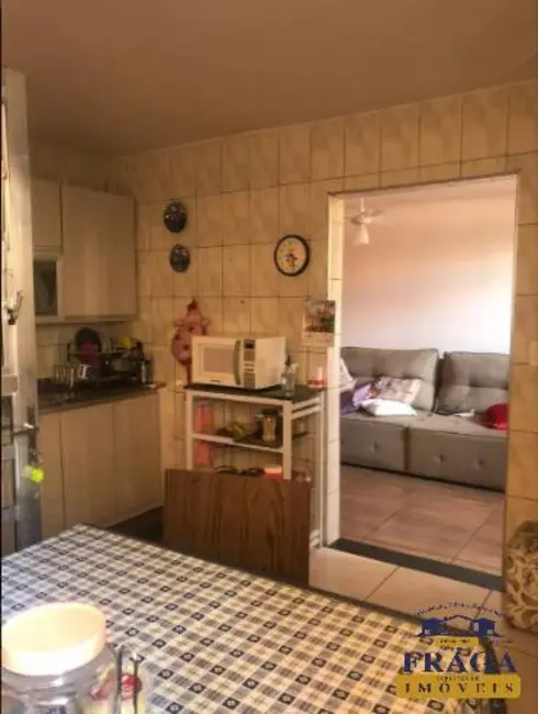 Casa com 3 quartos à venda, 167m2 em Jardim Maria Eugênia, Sorocaba - SP - imagem 4 Foto 4 de Casa com 3 quartos à venda, 167m2 em Jardim Maria Eugênia, Sorocaba - SP