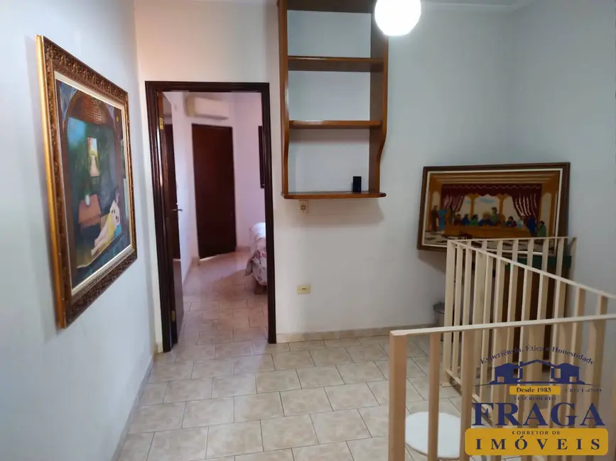Casa com 3 quartos à venda, 200m2 em Jardim Siriema, Sorocaba - SP - imagem 5 Foto 5 de Casa com 3 quartos à venda, 200m2 em Jardim Siriema, Sorocaba - SP