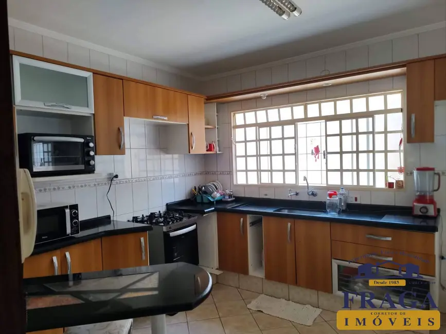 Foto 26 de Casa com 3 quartos à venda, 200m2 em Jardim Siriema, Sorocaba - SP
