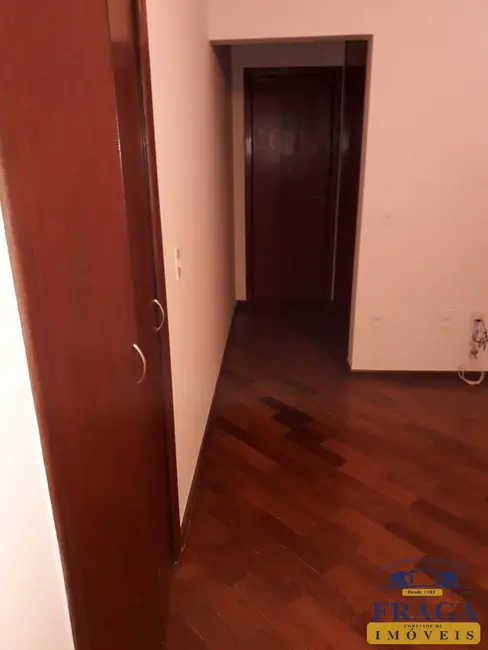 Casa com 3 quartos à venda, 320m2 em Jardim Ibiti do Paço, Sorocaba - SP - imagem 7 Foto 7 de Casa com 3 quartos à venda, 320m2 em Jardim Ibiti do Paço, Sorocaba - SP