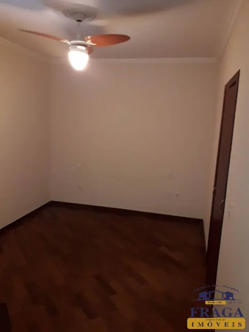 Casa com 3 quartos à venda, 320m2 em Jardim Ibiti do Paço, Sorocaba - SP - imagem 8 Foto 8 de Casa com 3 quartos à venda, 320m2 em Jardim Ibiti do Paço, Sorocaba - SP