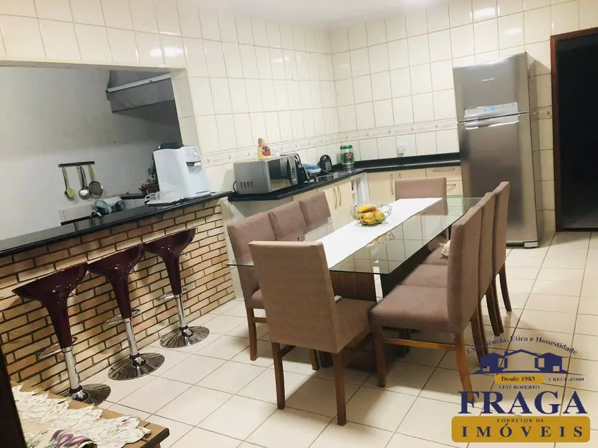 Foto 5 de Casa com 3 quartos à venda, 240m2 em Jardim Dois Corações, Sorocaba - SP