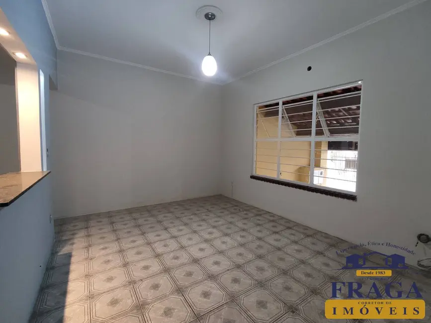 Foto 2 de Casa com 2 quartos à venda, 110m2 em Jardim Abaeté, Sorocaba - SP