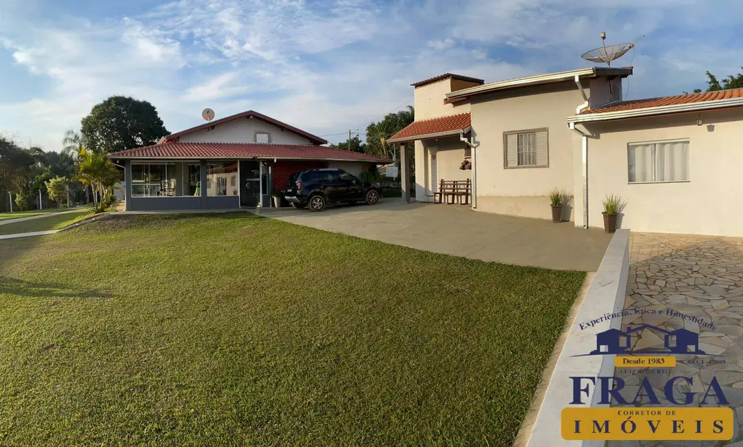 Foto 2 de Chácara com 4 quartos à venda, 424m2 em Boituva - SP