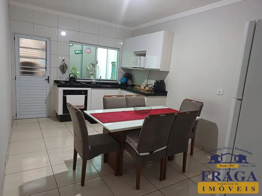 Foto 3 de Casa com 2 quartos à venda, 85m2 em Jardim Regente, Sorocaba - SP