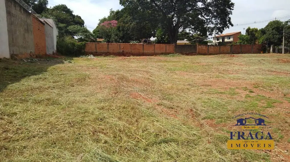 Foto 1 de Terreno / Lote à venda, 982m2 em Cajuru do Sul, Sorocaba - SP