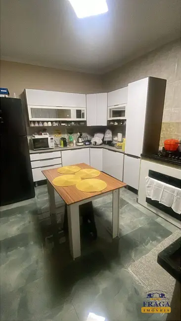 Casa com 3 quartos à venda, 172m2 em Jardim Abaeté, Sorocaba - SP - imagem 7 Foto 7 de Casa com 3 quartos à venda, 172m2 em Jardim Abaeté, Sorocaba - SP