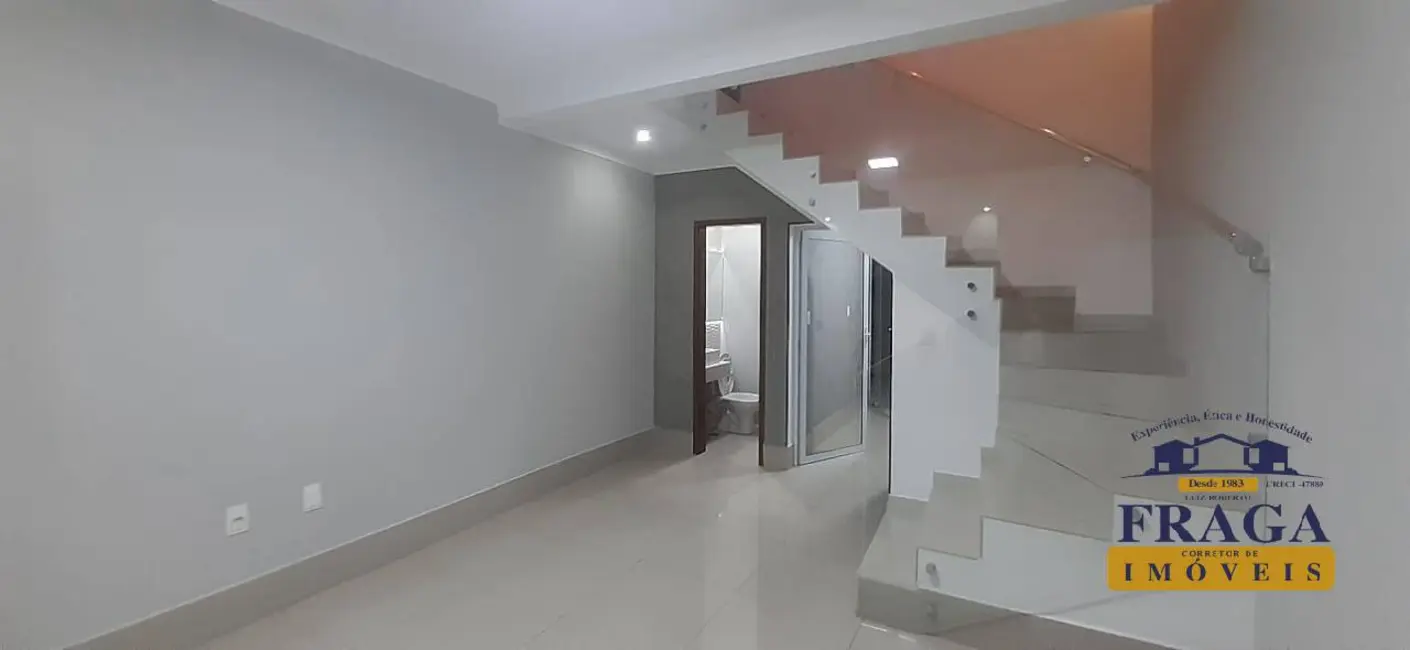 Foto 2 de Casa com 2 quartos à venda e para alugar, 75m2 em Vila Carvalho, Sorocaba - SP