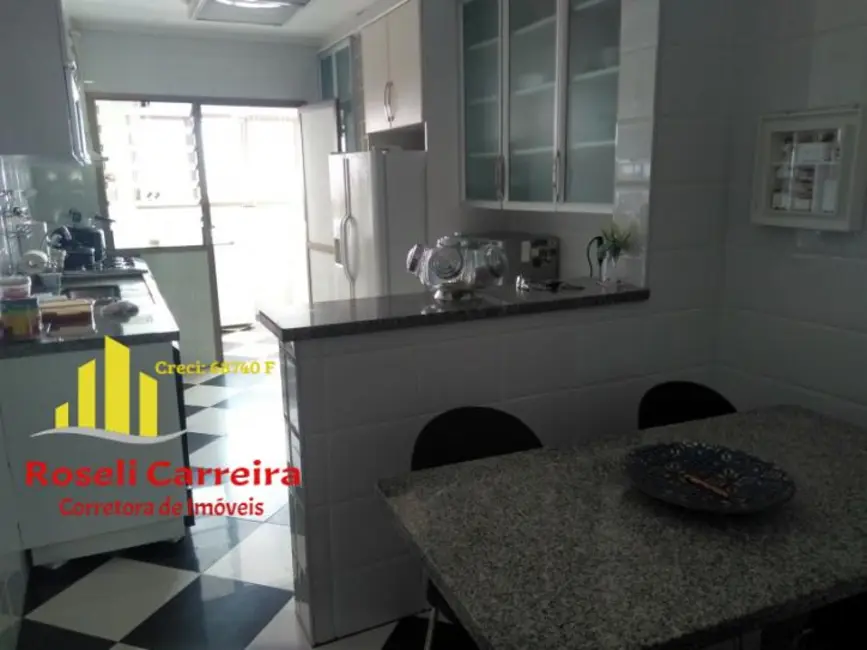 Apartamento com 4 quartos à venda, 170m2 em Santo Antônio, Sao Caetano Do Sul - SP - imagem 6 Foto 6 de Apartamento com 4 quartos à venda, 170m2 em Santo Antônio, Sao Caetano Do Sul - SP