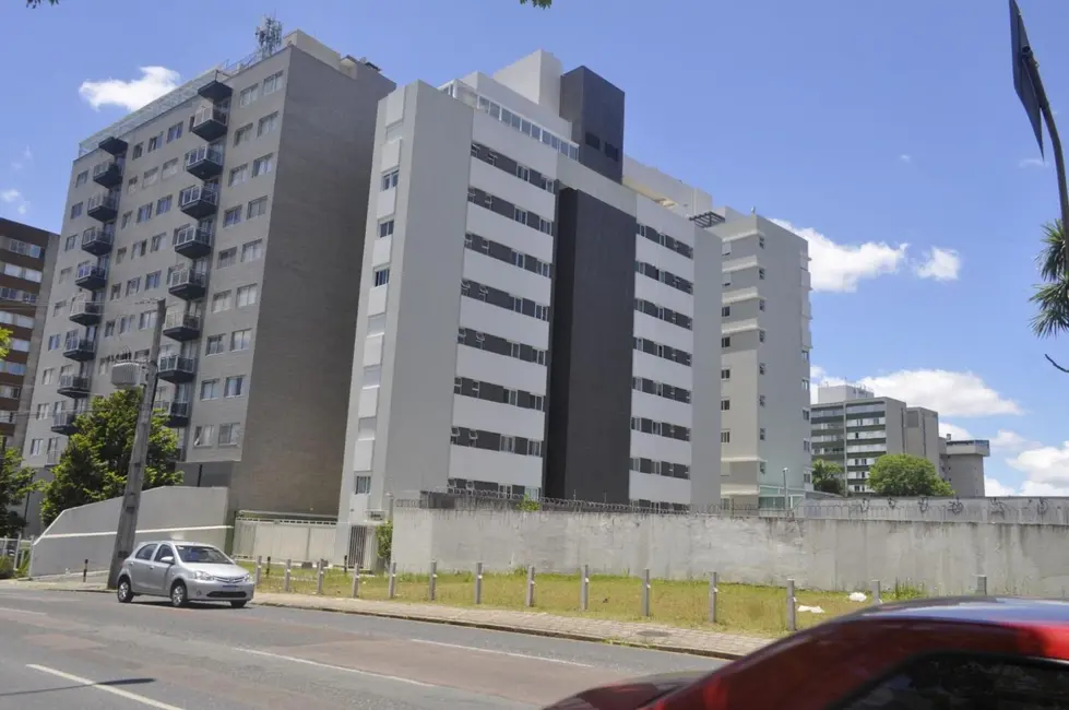 Foto 2 de Cobertura com 2 quartos à venda, 95m2 em Curitiba - PR