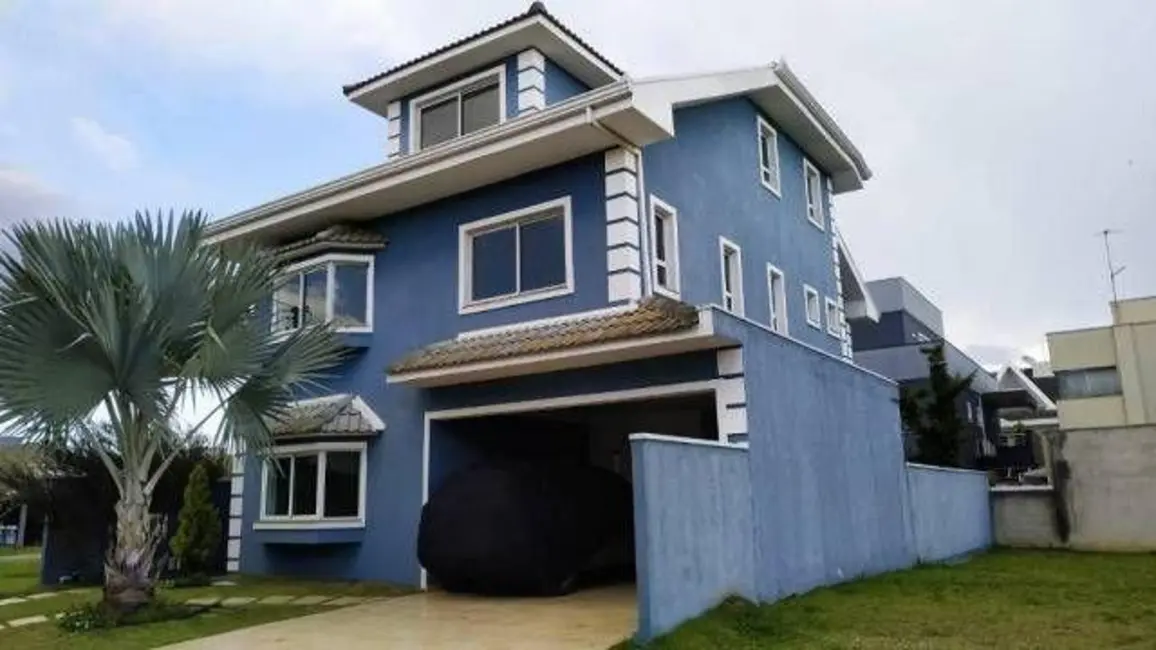 Casa com 5 quartos à venda, 290m2 em Curitiba - PR - imagem 6 Foto 6 de Casa com 5 quartos à venda, 290m2 em Curitiba - PR