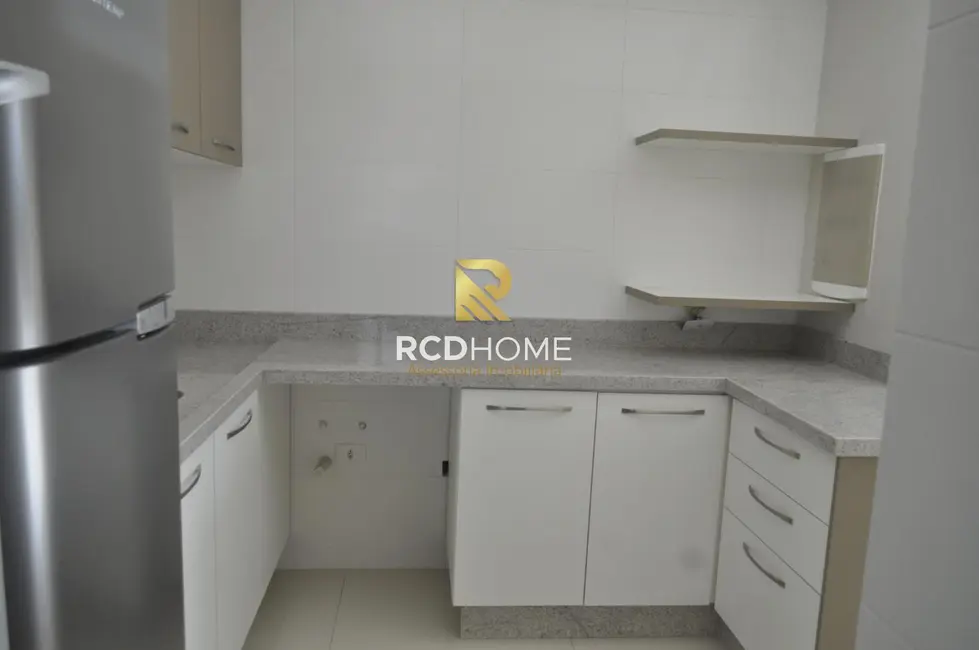 Cobertura com 2 quartos à venda, 90m2 em Curitiba - PR - imagem 8 Foto 8 de Cobertura com 2 quartos à venda, 90m2 em Curitiba - PR