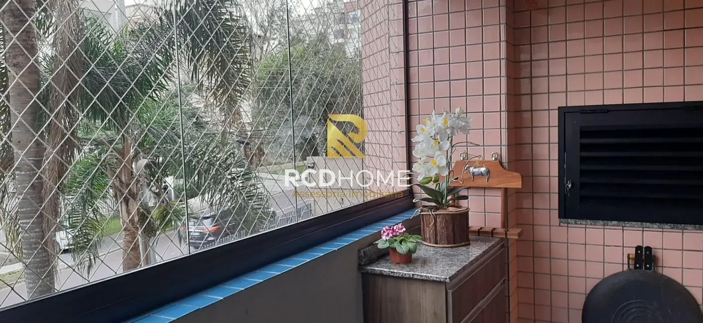 Foto 3 de Apartamento com 2 quartos à venda, 86m2 em Curitiba - PR