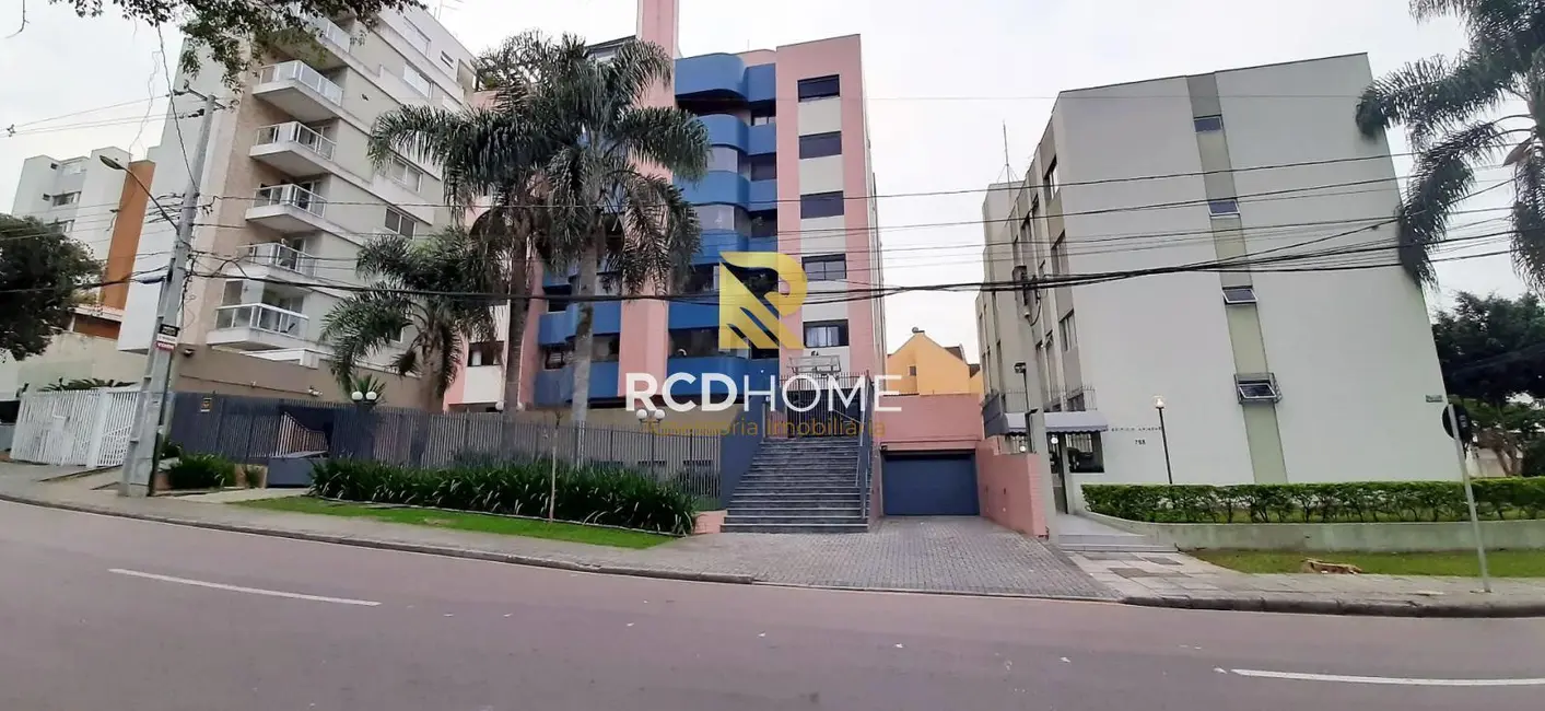 Foto 2 de Apartamento com 2 quartos à venda, 86m2 em Curitiba - PR