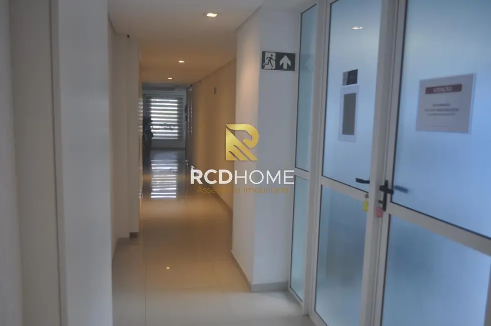 Foto 9 de Apartamento com 2 quartos à venda, 77m2 em Curitiba - PR