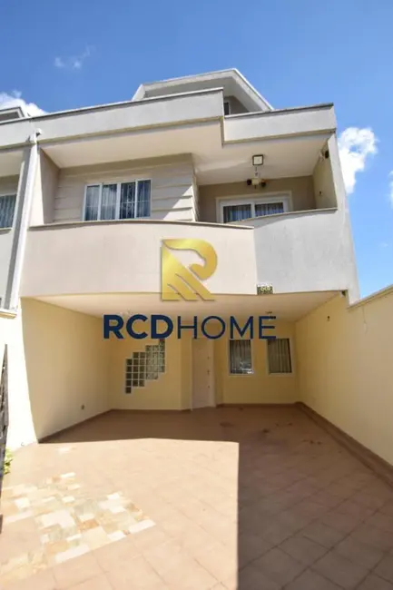 Foto 1 de Casa com 3 quartos à venda, 199m2 em Curitiba - PR