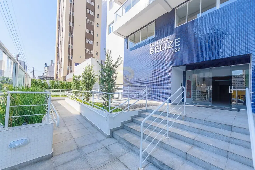 Apartamento com 2 quartos à venda, 73m2 em Curitiba - PR - imagem 4 Foto 4 de Apartamento com 2 quartos à venda, 73m2 em Curitiba - PR