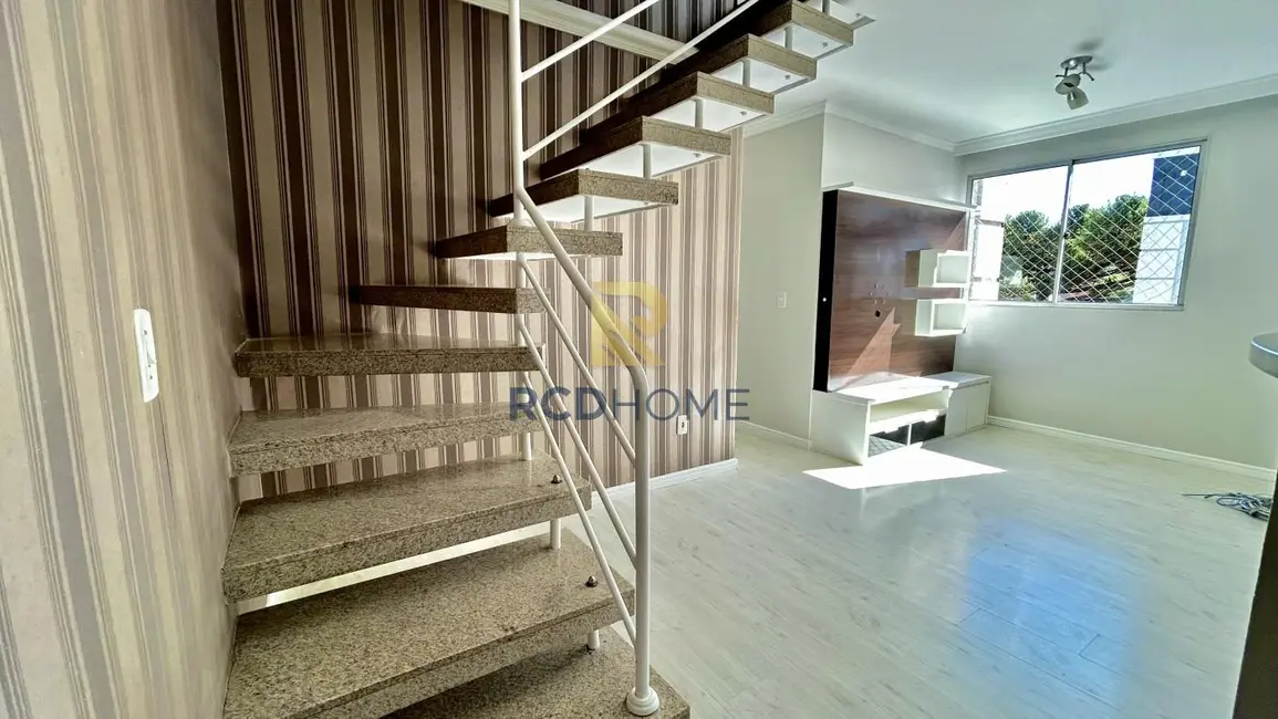 Apartamento com 3 quartos à venda, 120m2 em Curitiba - PR - imagem 5 Foto 5 de Apartamento com 3 quartos à venda, 120m2 em Curitiba - PR