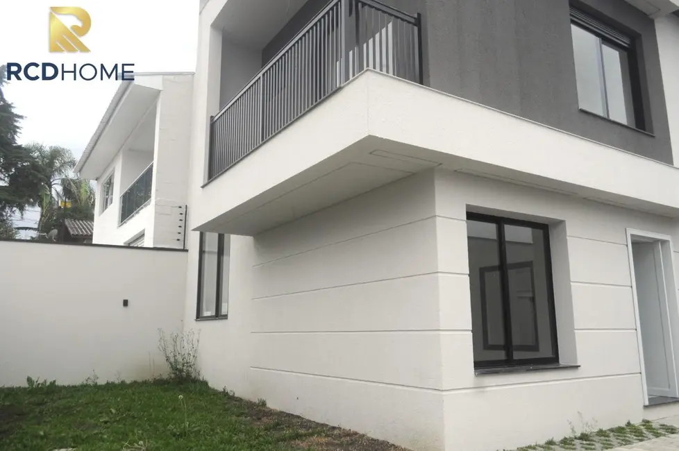 Casa de Condomínio com 3 quartos à venda, 193m2 em Curitiba - PR - imagem 3 Foto 3 de Casa de Condomínio com 3 quartos à venda, 193m2 em Curitiba - PR