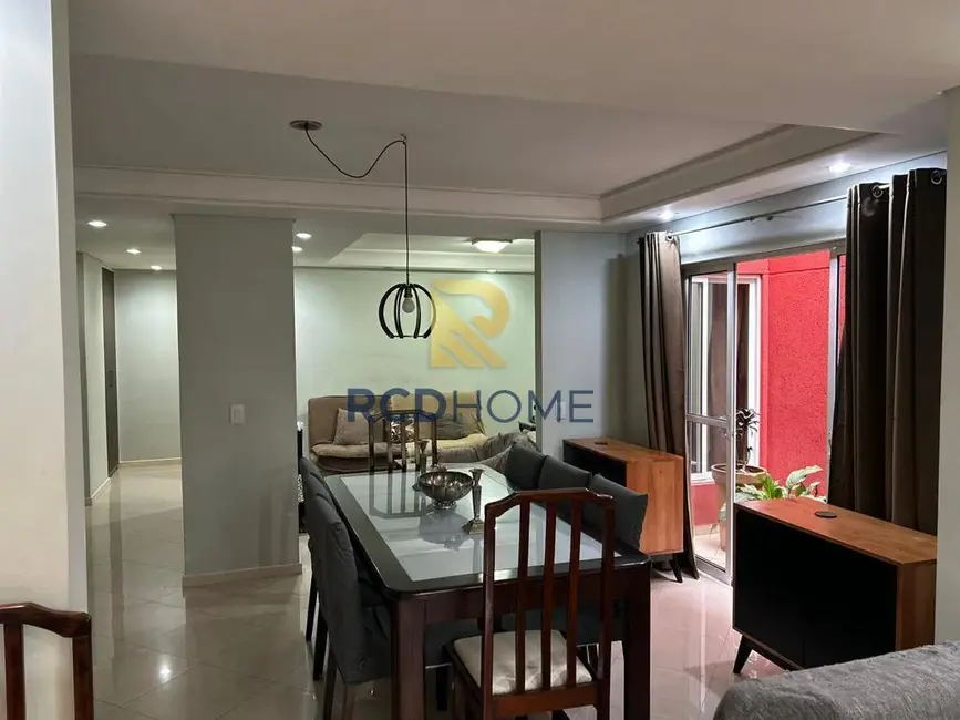 Casa de Condomínio com 3 quartos à venda, 240m2 em Curitiba - PR - imagem 6 Foto 6 de Casa de Condomínio com 3 quartos à venda, 240m2 em Curitiba - PR