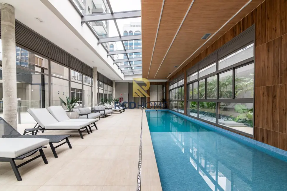 Apartamento com 3 quartos à venda, 138m2 em Curitiba - PR - imagem 7 Foto 7 de Apartamento com 3 quartos à venda, 138m2 em Curitiba - PR