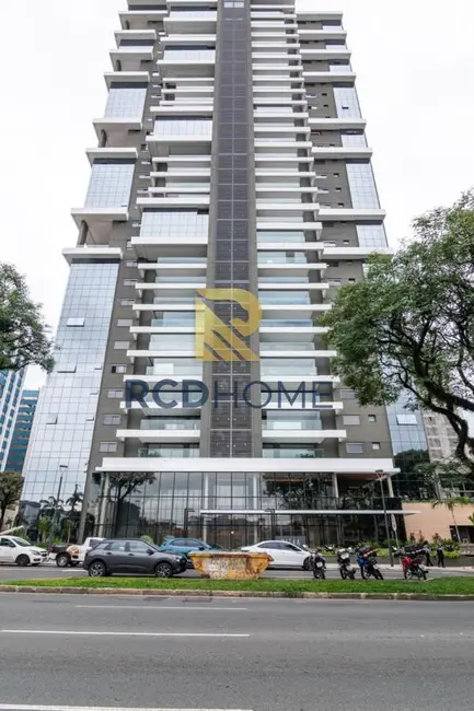 Apartamento com 3 quartos à venda, 138m2 em Curitiba - PR - imagem 4 Foto 4 de Apartamento com 3 quartos à venda, 138m2 em Curitiba - PR