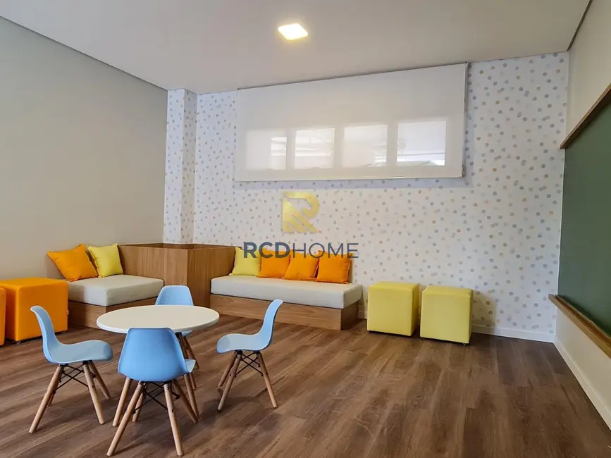 Foto 9 de Apartamento com 3 quartos à venda, 133m2 em Curitiba - PR