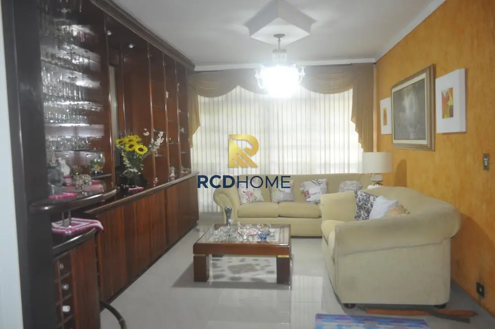 Foto 8 de Casa com 5 quartos à venda, 174m2 em Curitiba - PR