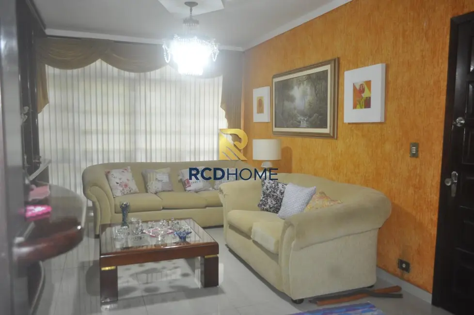 Foto 7 de Casa com 5 quartos à venda, 174m2 em Curitiba - PR