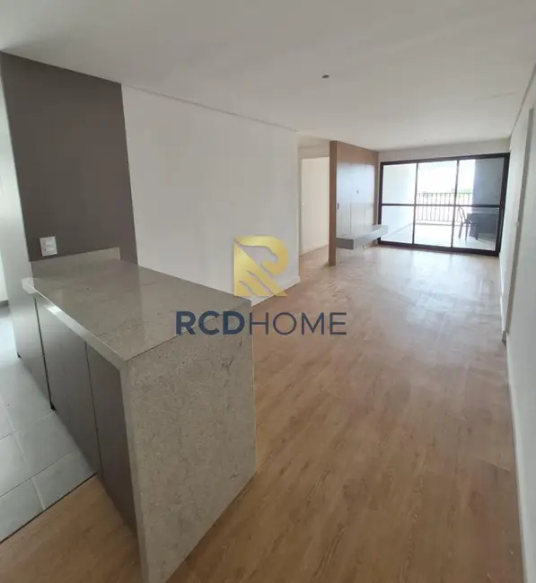 Apartamento com 2 quartos à venda, 74m2 em Curitiba - PR - imagem 2 Foto 2 de Apartamento com 2 quartos à venda, 74m2 em Curitiba - PR