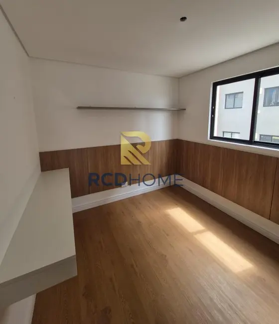 Apartamento com 2 quartos à venda, 74m2 em Curitiba - PR - imagem 7 Foto 7 de Apartamento com 2 quartos à venda, 74m2 em Curitiba - PR