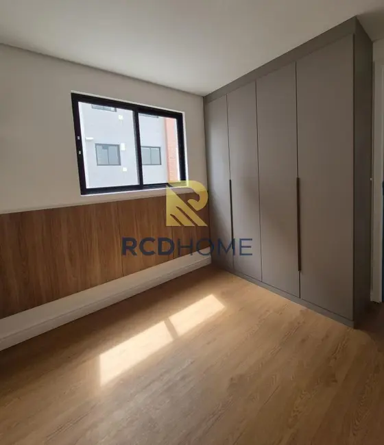 Apartamento com 2 quartos à venda, 74m2 em Curitiba - PR - imagem 6 Foto 6 de Apartamento com 2 quartos à venda, 74m2 em Curitiba - PR