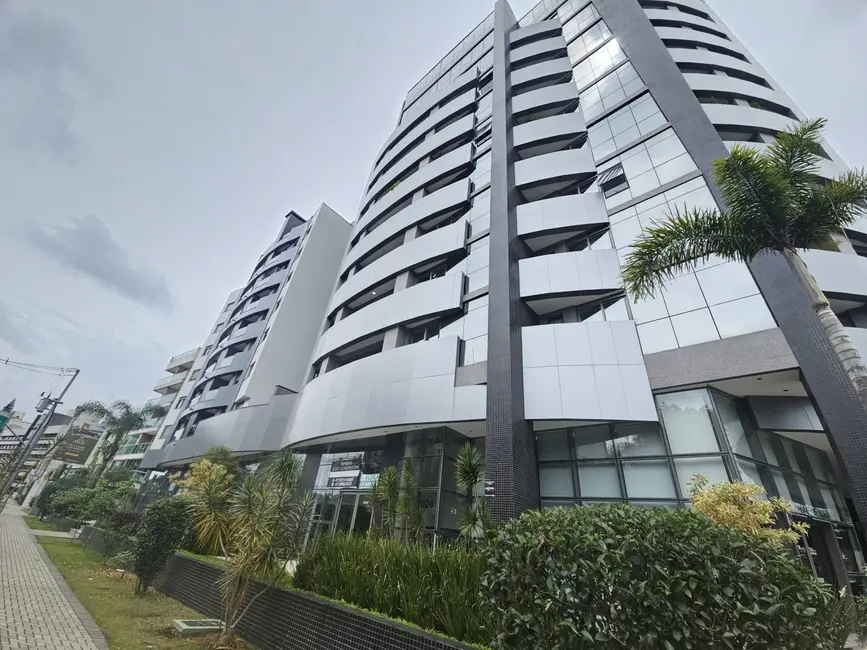 Foto 1 de Loja para alugar, 672m2 em Curitiba - PR
