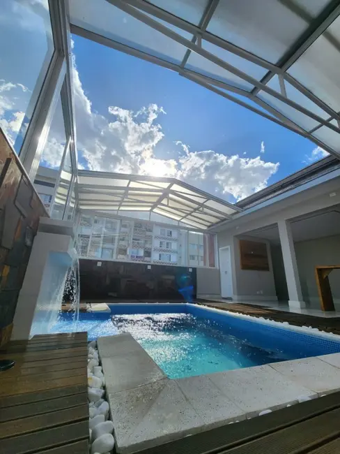 Foto 2 de Cobertura com 3 quartos à venda, 183m2 em Curitiba - PR