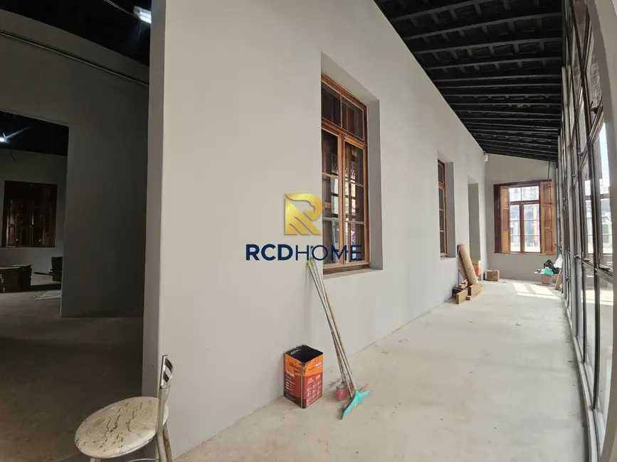 Foto 9 de Loja para alugar, 332m2 em Curitiba - PR