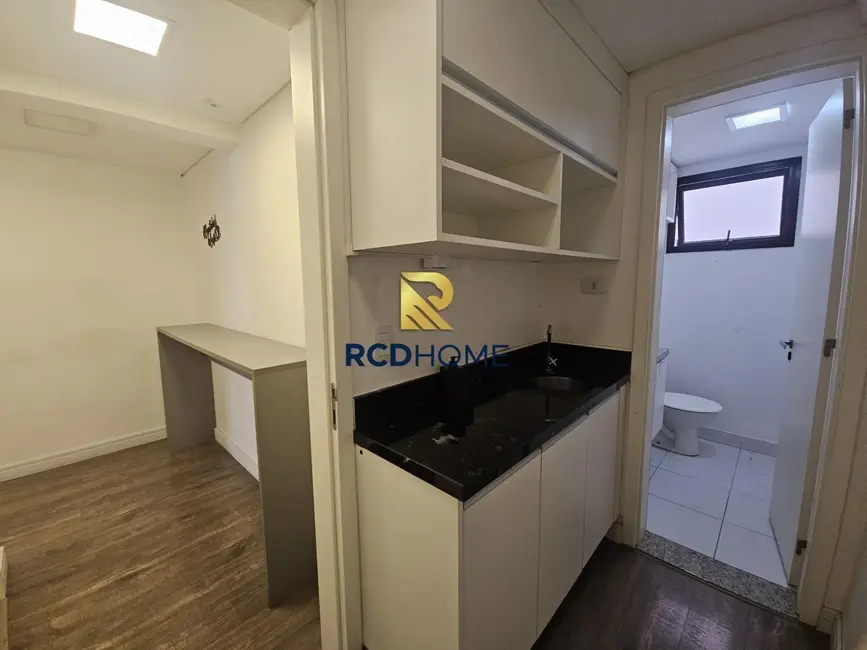 Foto 22 de Sala Comercial para alugar, 173m2 em Curitiba - PR