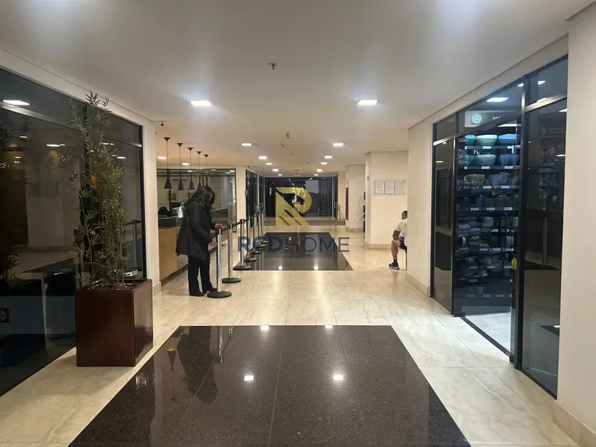 Foto 3 de Sala Comercial à venda, 122m2 em Curitiba - PR