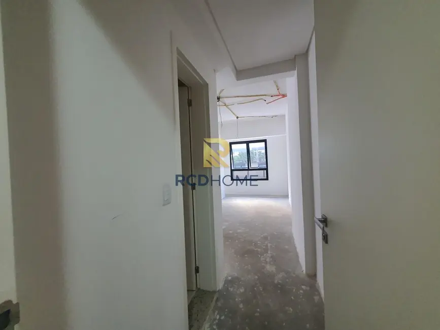 Foto 8 de Sala Comercial para alugar, 95m2 em Curitiba - PR