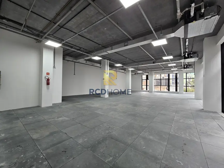 Sala Comercial para alugar, 232m2 em Curitiba - PR - imagem 9 Foto 9 de Sala Comercial para alugar, 232m2 em Curitiba - PR