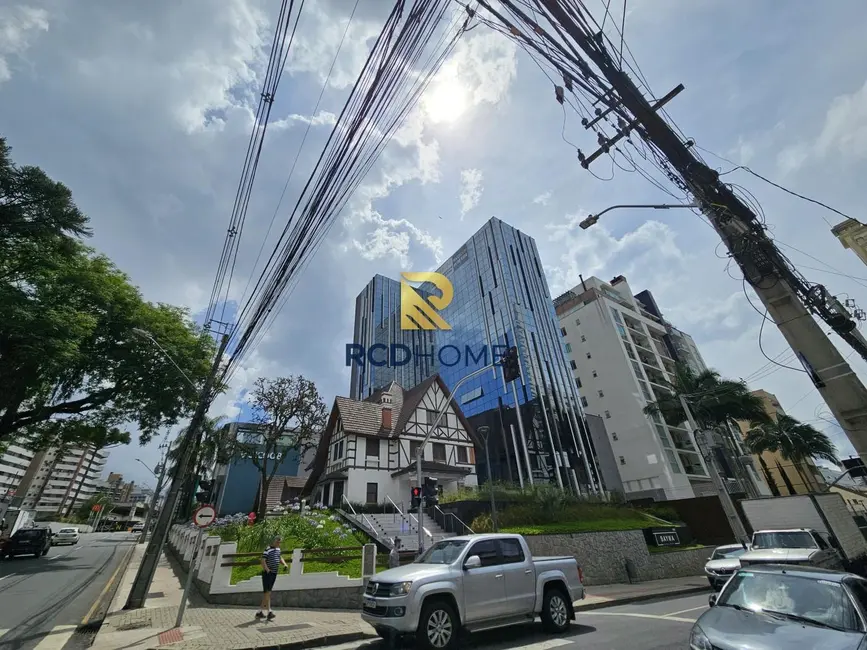 Foto 1 de Sala Comercial à venda, 232m2 em Curitiba - PR