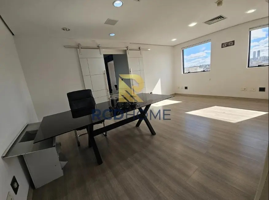 Sala Comercial à venda, 72m2 em Curitiba - PR - imagem 7 Foto 7 de Sala Comercial à venda, 72m2 em Curitiba - PR