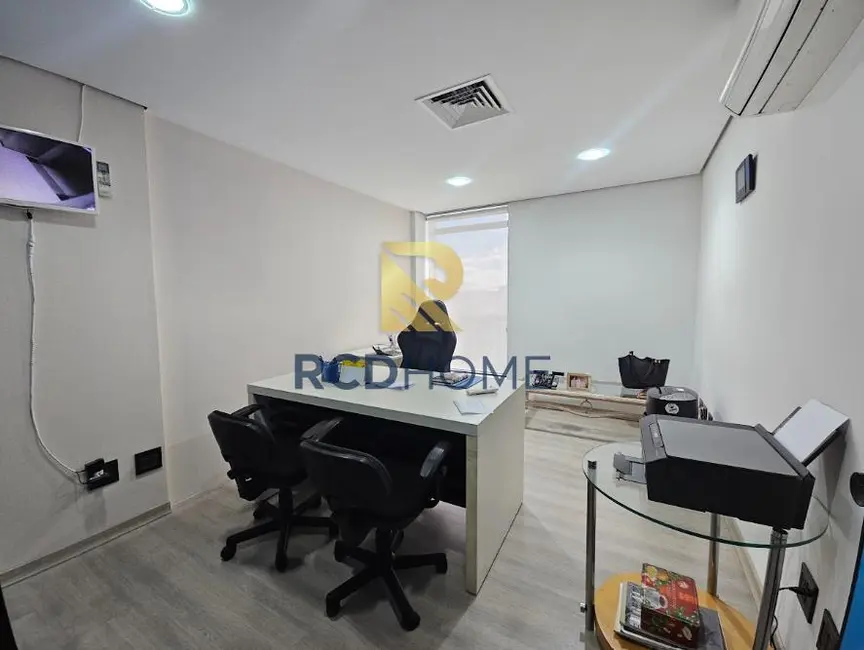 Sala Comercial à venda, 72m2 em Curitiba - PR - imagem 8 Foto 8 de Sala Comercial à venda, 72m2 em Curitiba - PR