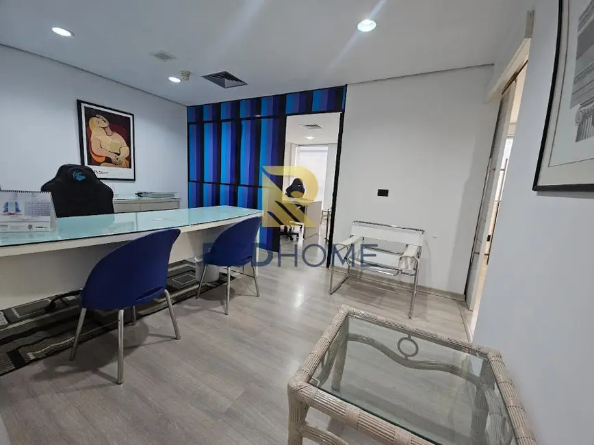 Sala Comercial à venda, 72m2 em Curitiba - PR - imagem 4 Foto 4 de Sala Comercial à venda, 72m2 em Curitiba - PR