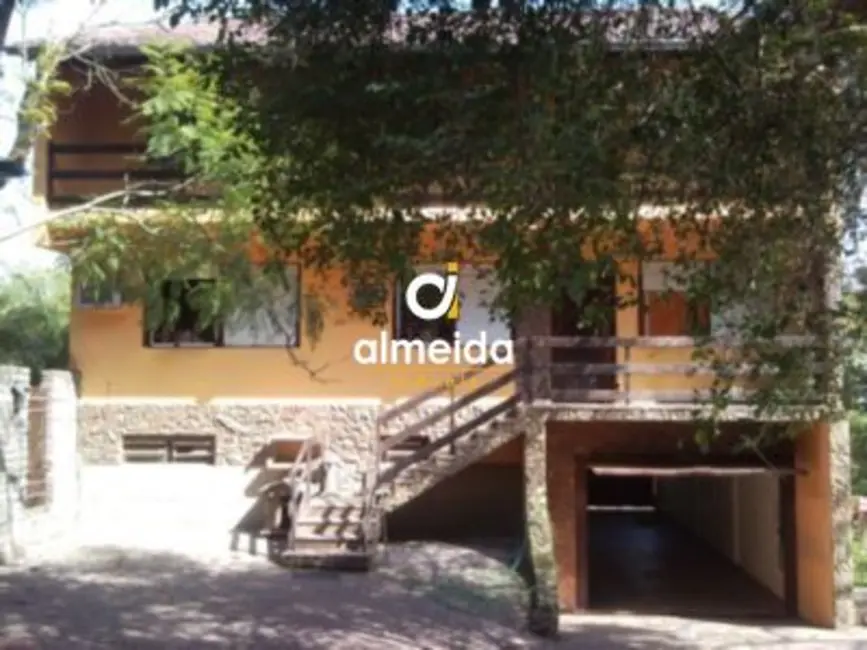 Foto 2 de Casa com 5 quartos à venda, 480m2 em Cerrito, Santa Maria - RS