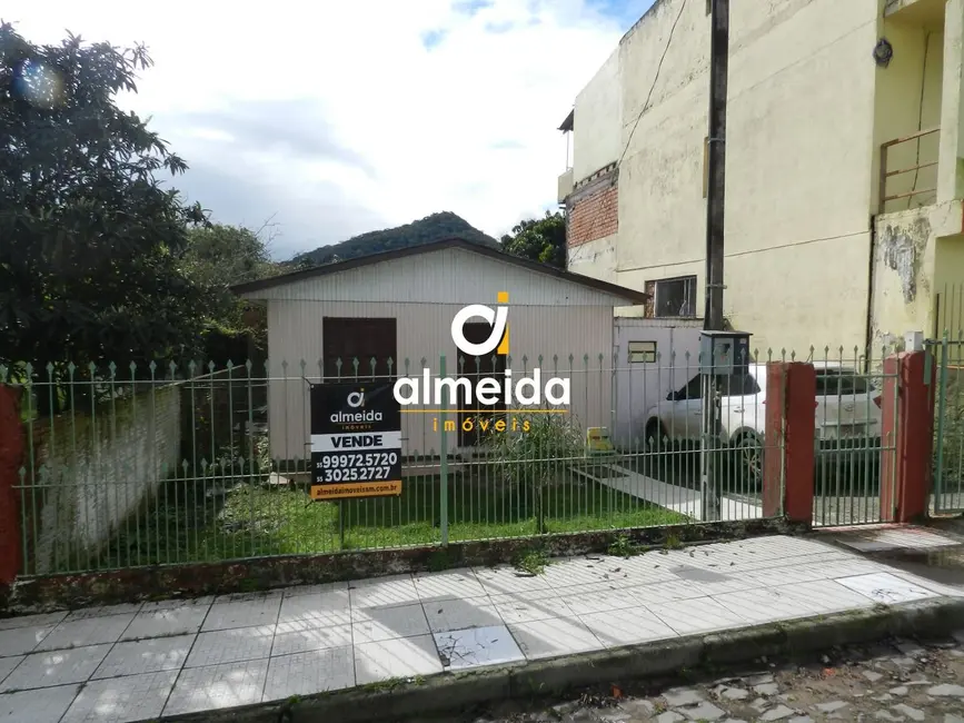 Foto 1 de Casa com 3 quartos à venda, 53m2 em Km 3, Santa Maria - RS