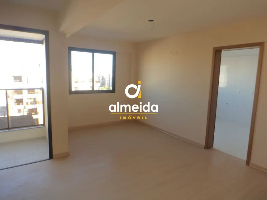 Foto 2 de Apartamento com 3 quartos à venda, 115m2 em Centro, Santa Maria - RS