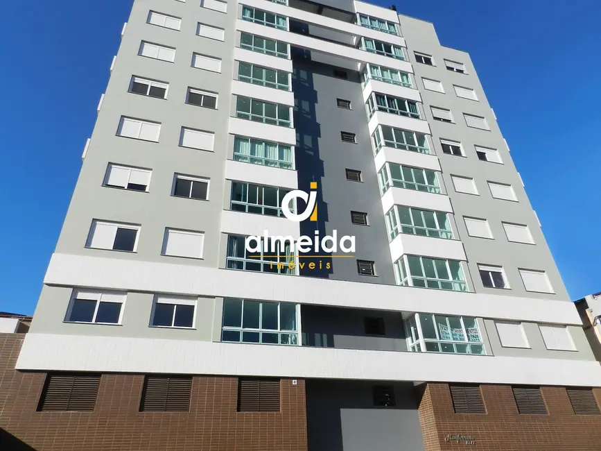 Foto 1 de Apartamento com 4 quartos à venda, 191m2 em Centro, Santa Maria - RS