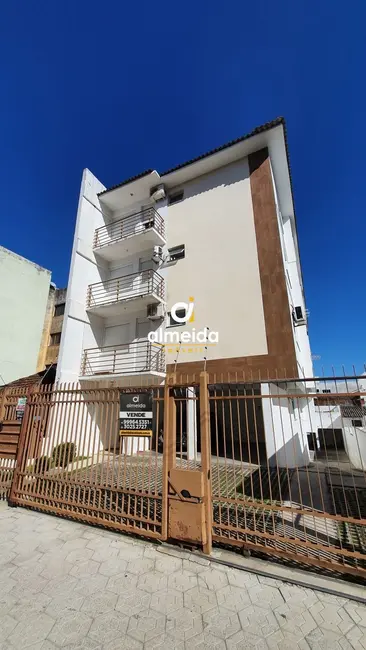 Foto 1 de Apartamento com 2 quartos à venda, 50m2 em Nossa Senhora do Rosário, Santa Maria - RS