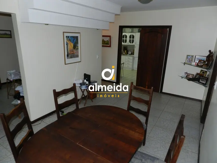 Foto 8 de Cobertura com 4 quartos à venda, 436m2 em Nossa Senhora de Lourdes, Santa Maria - RS