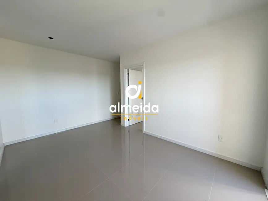 Apartamento com 2 quartos à venda, 65m2 em Uglione, Santa Maria - RS - imagem 3 Foto 3 de Apartamento com 2 quartos à venda, 65m2 em Uglione, Santa Maria - RS